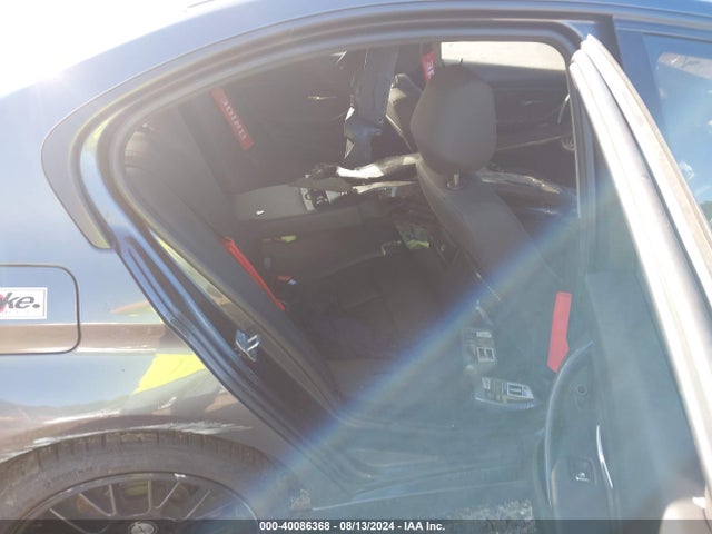WBA8E5G39HNU45236 BMW 320i Xdrive