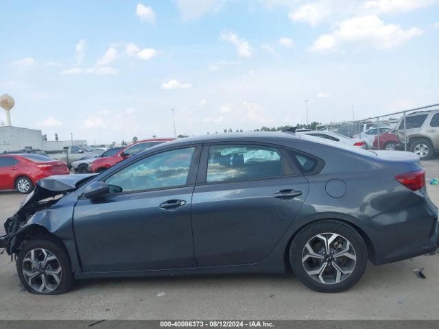 3KPF24AD5LE190936 KIA Forte Lxs