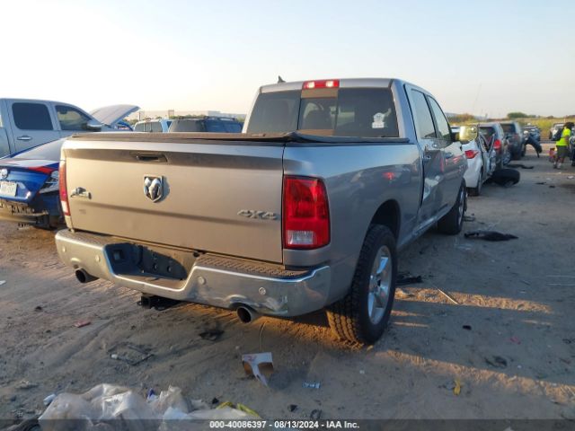 1C6RR7TT1KS713533 RAM 1500 Classic Big Horn  4x4 6'4 Box