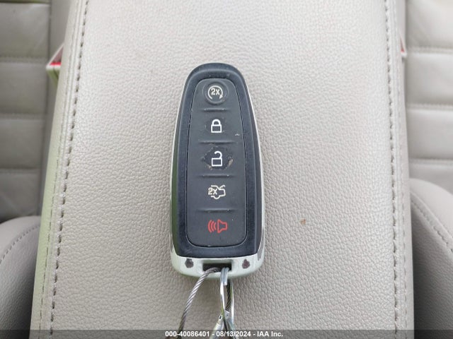 Ford Escape Titanium 2018 1FMCU9J92JUB27146 Image 11