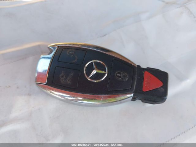WDDKJ6FB0FF300828 Mercedes-Benz E 400