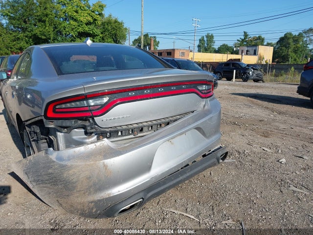 2C3CDXHG5GH266135 Dodge Charger Sxt