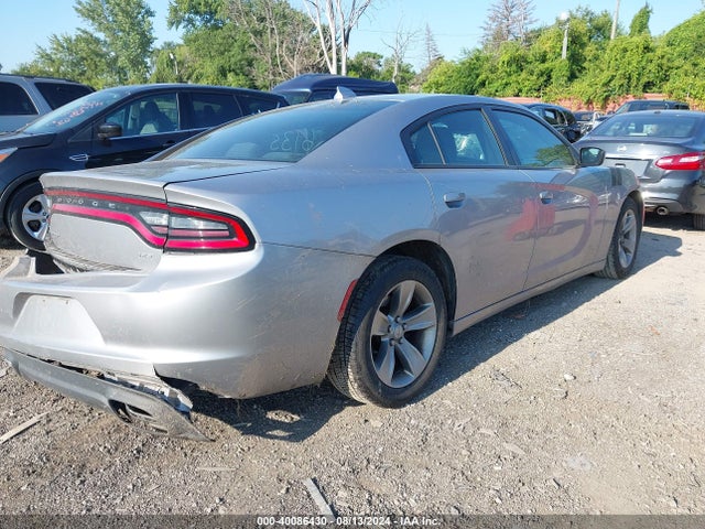 2C3CDXHG5GH266135 Dodge Charger Sxt