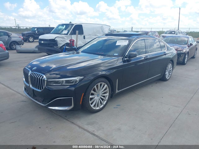 WBA7T2C09LGL17927 BMW 740I