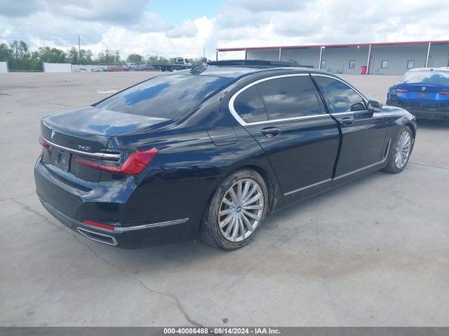 WBA7T2C09LGL17927 BMW 740I