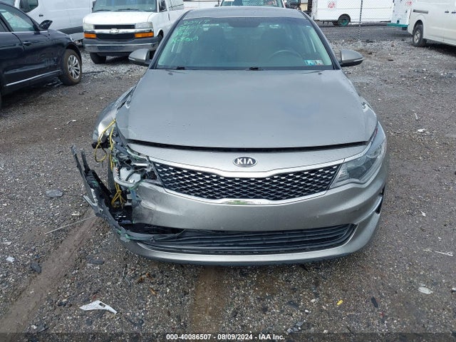 KIA OPTIMA EX 2018 5XXGU4L39JG270831 Image 12