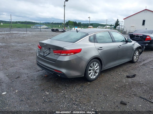 KIA OPTIMA EX 2018 5XXGU4L39JG270831 Image 4