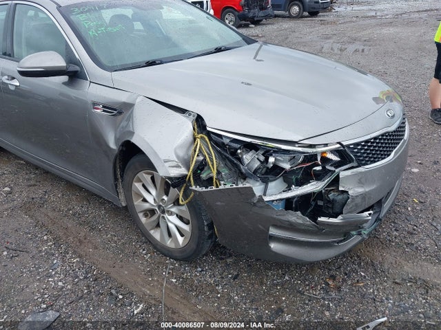 KIA OPTIMA EX 2018 5XXGU4L39JG270831 Image 6