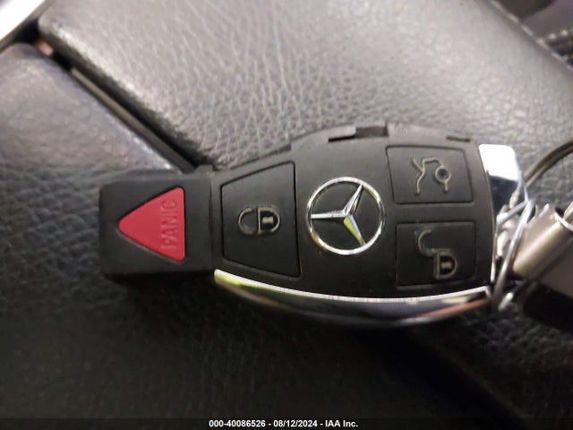 55SWF4KB6GU174258 Mercedes-Benz C 300 4matic/luxury 4matic/sport 4matic