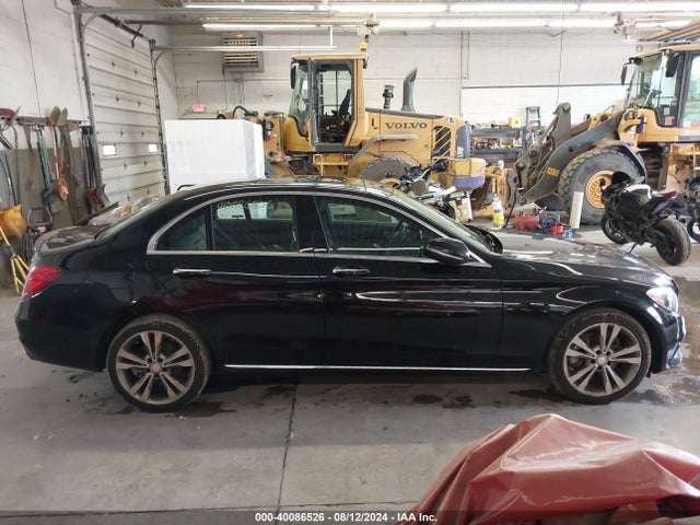 55SWF4KB6GU174258 Mercedes-Benz C 300 4matic/luxury 4matic/sport 4matic