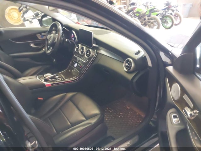 55SWF4KB6GU174258 Mercedes-Benz C 300 4matic/luxury 4matic/sport 4matic