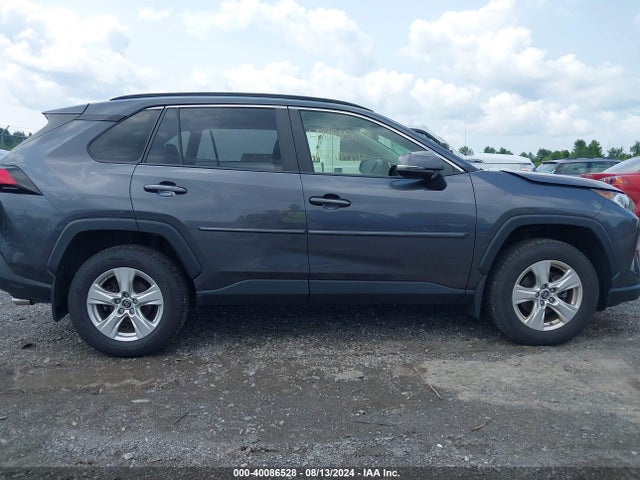 Toyota Rav4 Xle 2019 JTMP1RFV2KD017915 Image 13