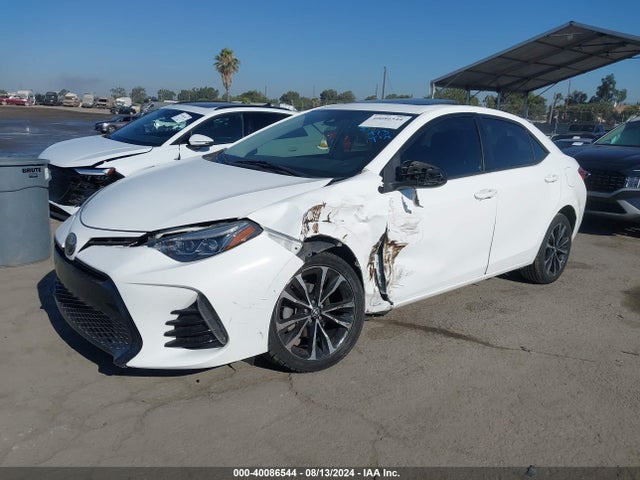 Toyota COROLLA SE 2017 2T1BURHE9HC804588 Image 2