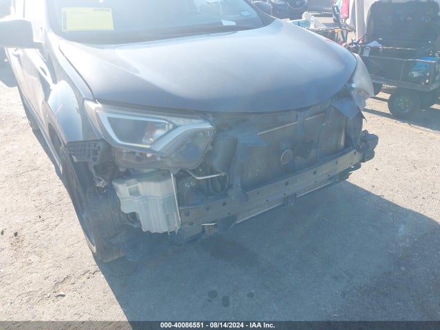 Toyota RAV4 LE 2017 2T3ZFREV9HW324523 Image 6