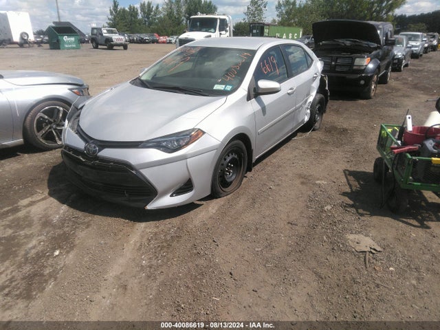 Toyota COROLLA LE 2017 2T1BURHE6HC780329 Image 2