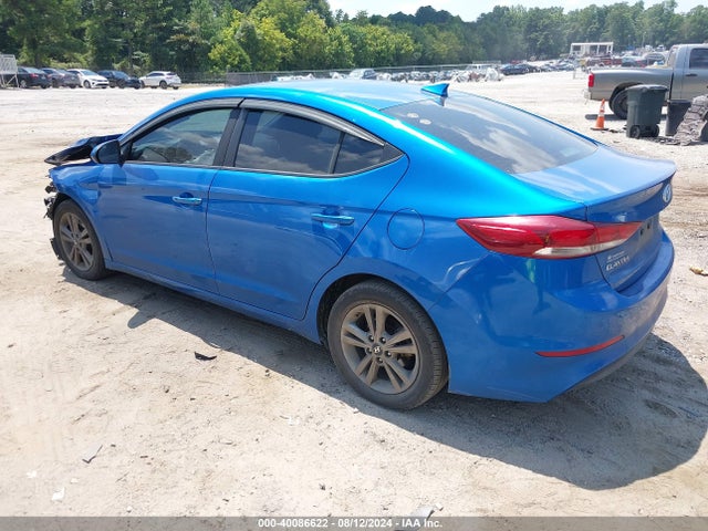 Hyundai ELANTRA SEL 2018 5NPD84LF7JH348335 Image 3