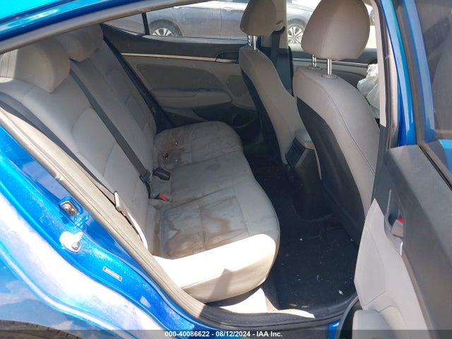 Hyundai ELANTRA SEL 2018 5NPD84LF7JH348335 Image 8