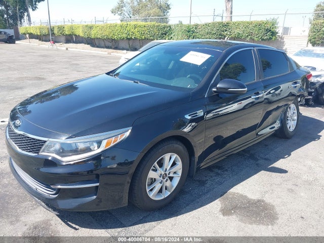 KIA Optima Lx 2016 5XXGT4L31GG052801 Image 2