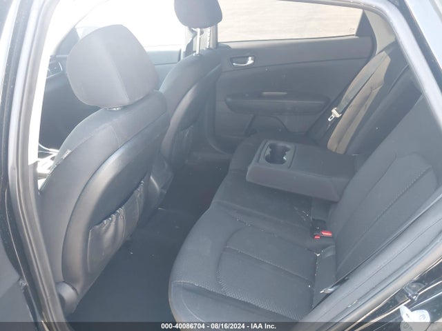 KIA Optima Lx 2016 5XXGT4L31GG052801 Image 8
