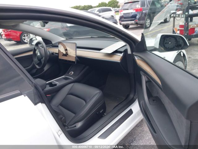 5YJ3E1EA8NF330466 Tesla Model 3 Rear-wheel Drive