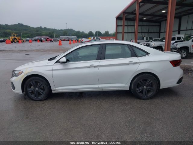 3VW7M7BU9NM018221 Volkswagen Jetta 1.5t Se