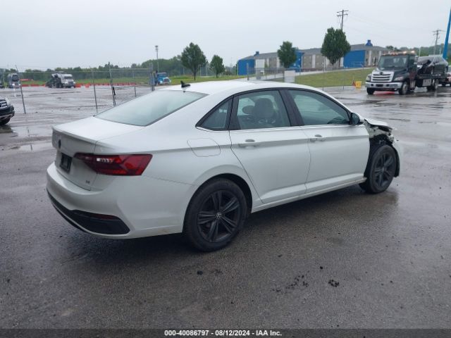 3VW7M7BU9NM018221 Volkswagen Jetta 1.5t Se