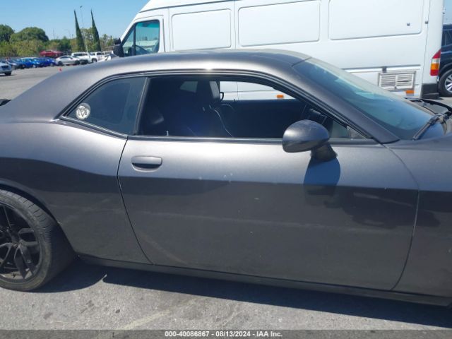 2C3CDZJG0KH756397 Dodge Challenger Gt