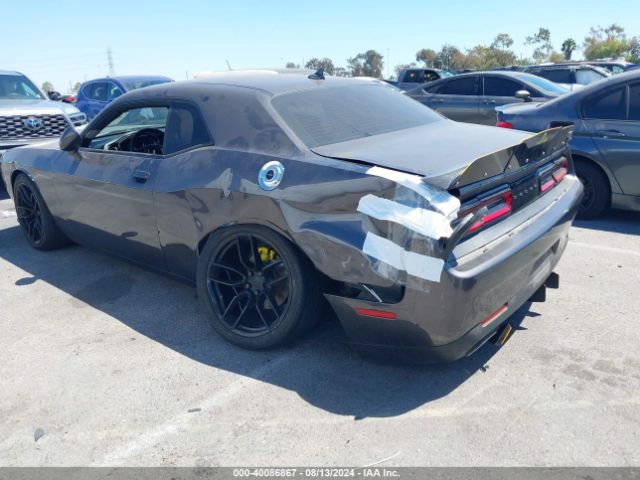 2C3CDZJG0KH756397 Dodge Challenger Gt
