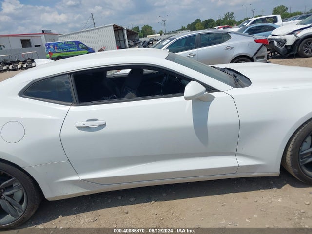 Chevrolet Camaro 1lt 2018 1G1FB1RS4J0104158 Image 13