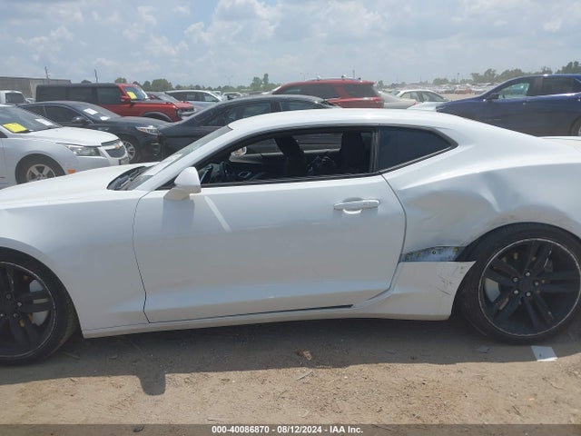 Chevrolet Camaro 1lt 2018 1G1FB1RS4J0104158 Image 14