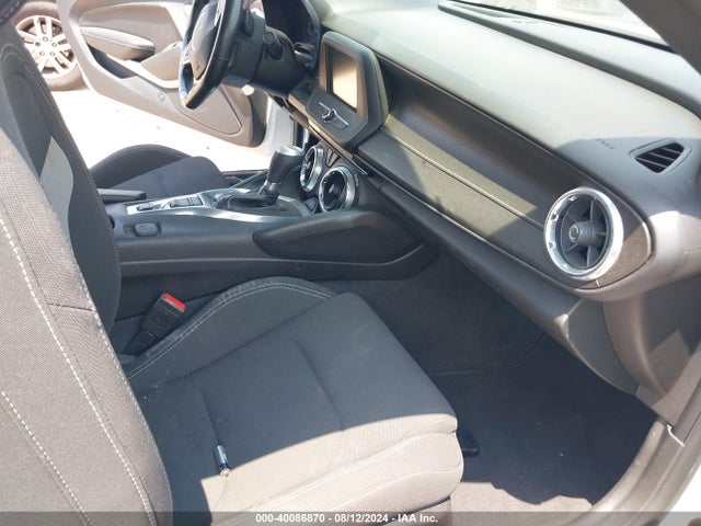 Chevrolet Camaro 1lt 2018 1G1FB1RS4J0104158 Image 5