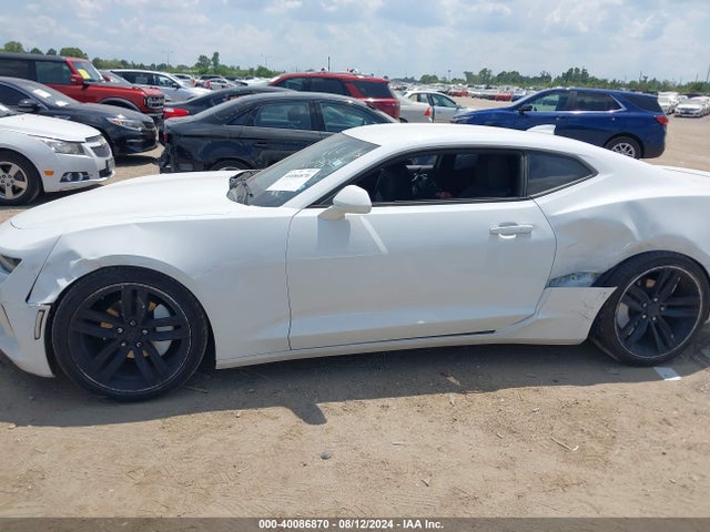 Chevrolet Camaro 1lt 2018 1G1FB1RS4J0104158 Image 6