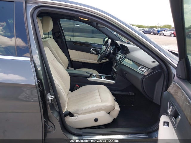 Mercedes-Benz E 350 2014 WDDHF5KB4EA903692 Image 5