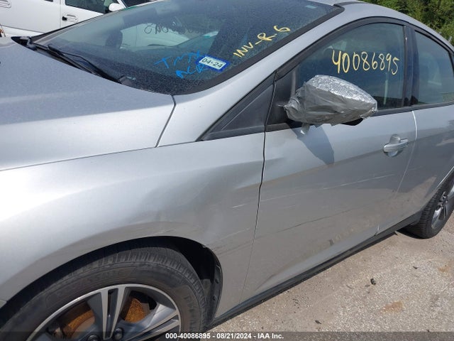 Ford FOCUS SE 2014 1FADP3F23EL241554 Image 6