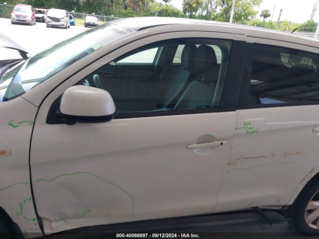 4A4AP3AU3FE002588 Mitsubishi Outlander Sport Es