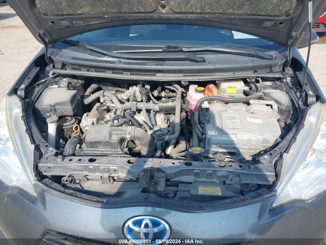 Toyota Prius C Four/one/three/two 2014 JTDKDTB30E1069696 Image 10
