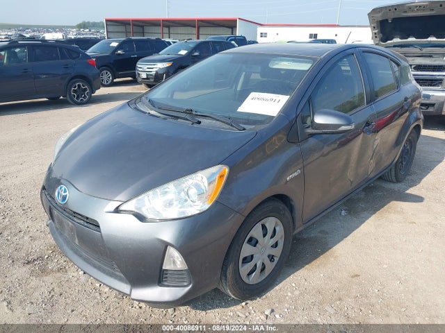 Toyota Prius C Four/one/three/two 2014 JTDKDTB30E1069696 Image 2