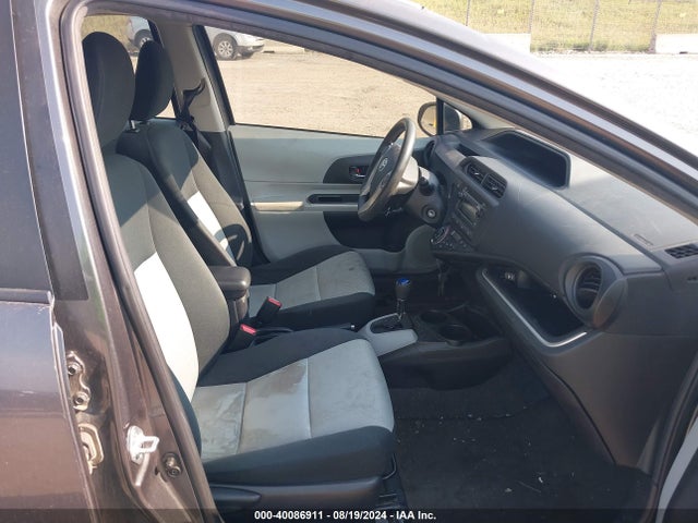 Toyota Prius C Four/one/three/two 2014 JTDKDTB30E1069696 Image 5