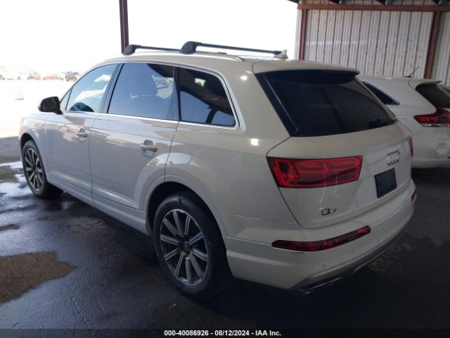 WA1LHAF76HD040341 Audi Q7 2.0t Premium