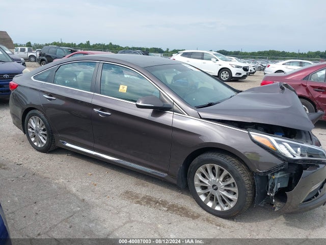 Hyundai Sonata Limited 2015 5NPE34AF5FH252281 Image 12