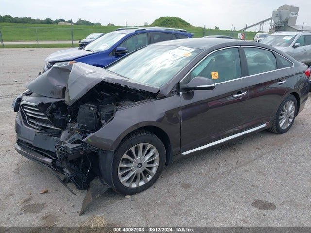 Hyundai Sonata Limited 2015 5NPE34AF5FH252281 Image 2
