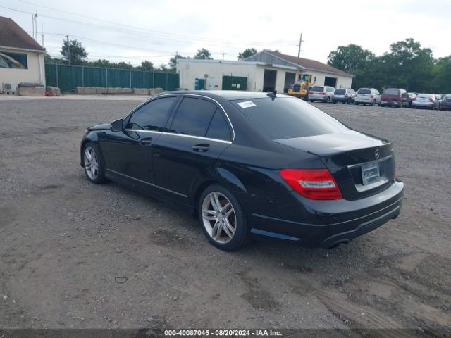WDDGF8AB5ER318846 Mercedes-Benz C 300 Luxury 4matic/sport 4matic