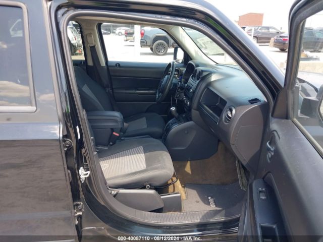 1C4NJPFA7ED883106 Jeep Patriot Latitude