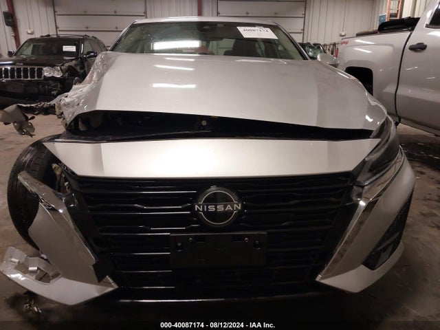 1N4BL4DV4PN393310 Nissan ALTIMA SV