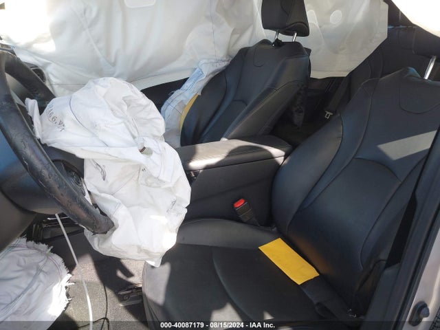 Toyota Prius Prime Premium 2018 JTDKARFP7J3091654 Image 19