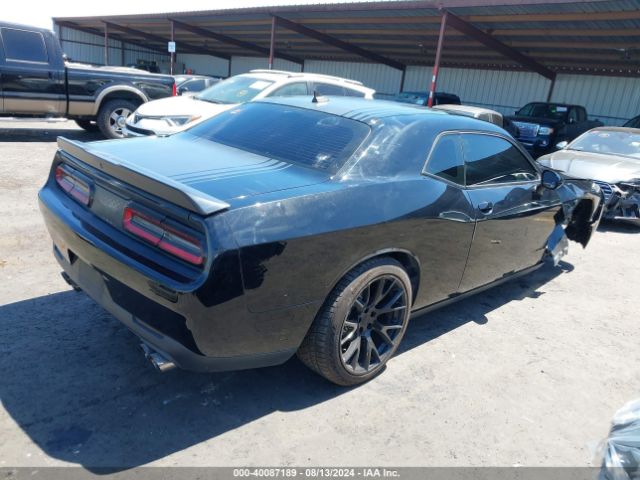 2C3CDZBT5FH883504 Dodge Challenger R/t Plus Shaker