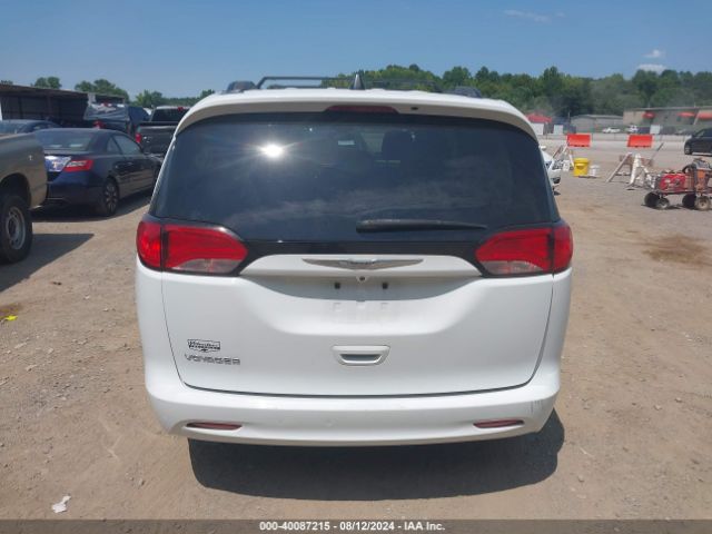 2C4RC1DG3MR504422 Chrysler Voyager Lxi