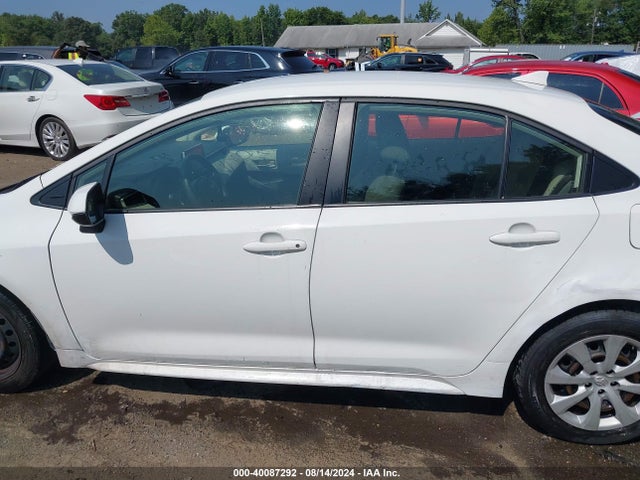 Toyota COROLLA LE 2021 JTDEPMAE7MJ154434 Image 15
