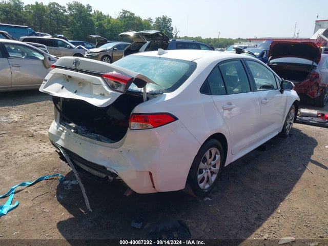 Toyota COROLLA LE 2021 JTDEPMAE7MJ154434 Image 4