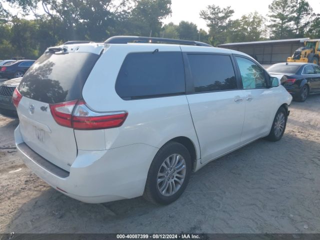 5TDYK3DC2GS747674 Toyota Sienna Xle Premium 8 Passenger